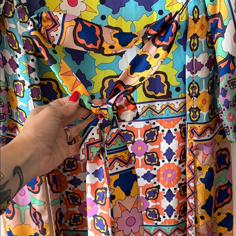 Zara Colorful Geometric Women's Wrap Kimono - Picture 8 of 8
